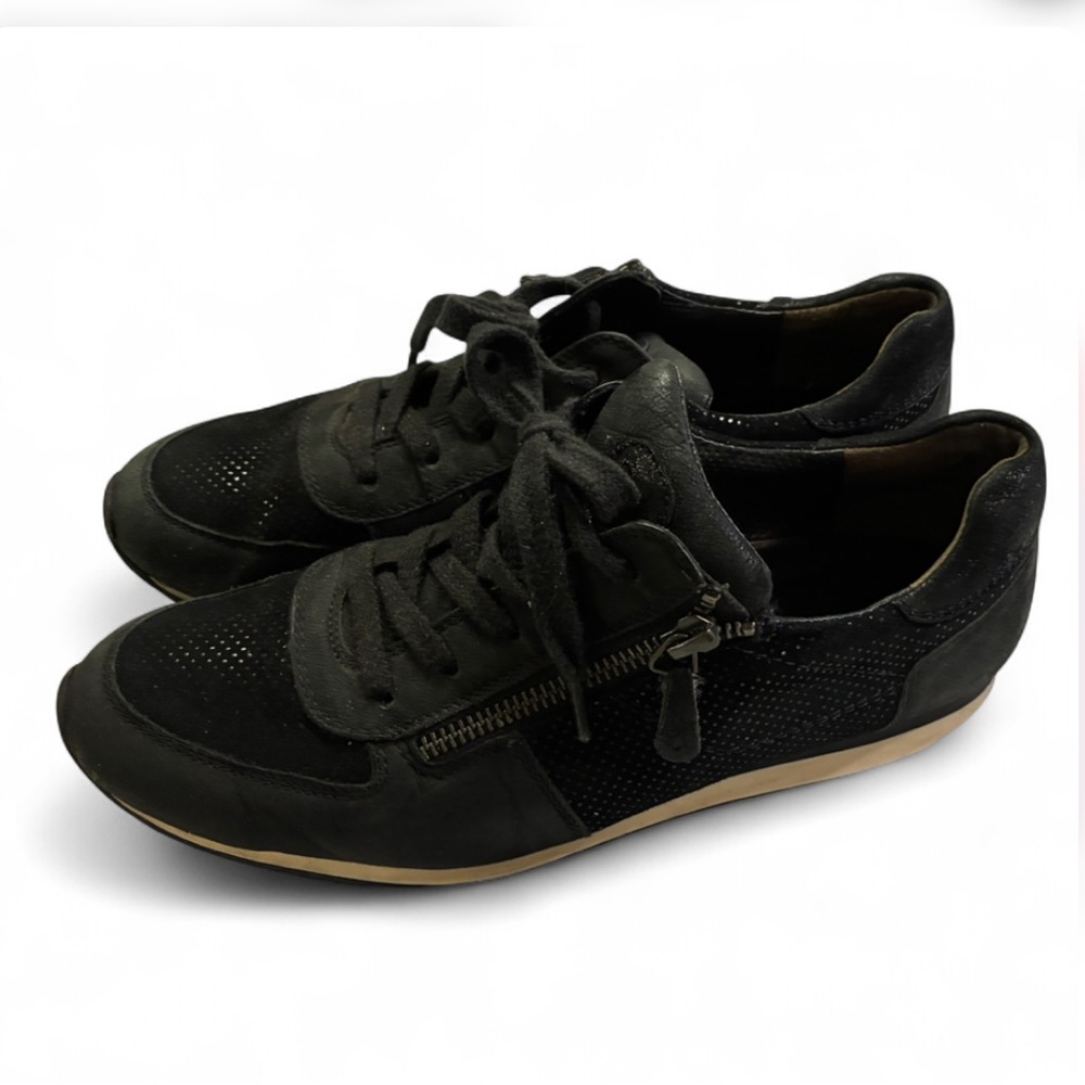 Women’s Paul Green black suede sneakers with side zip accent US size 8.5